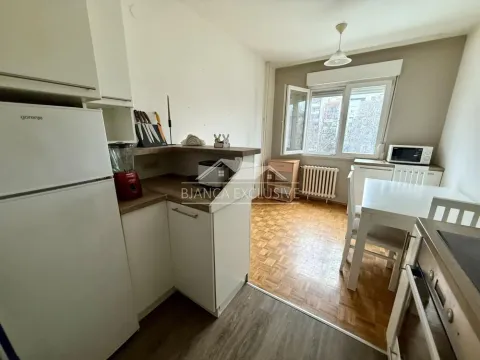 Prodaja, dvosoban stan, 51m², Novi Beograd Blok 62, Novi Beograd Sve Podlokacije - image 4