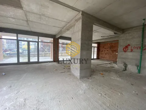 Izdavanje, poslovni prostor, 90m², Ljubović, Podgorica - image 1