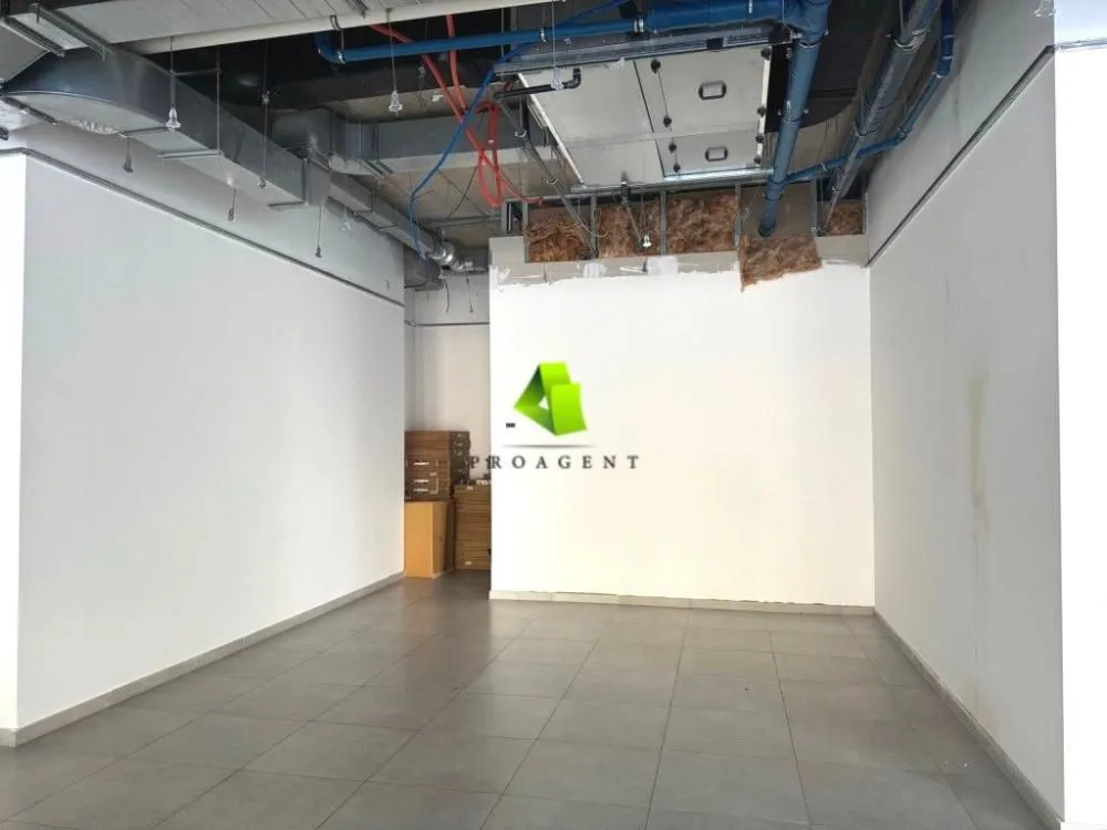 Rent, office space, 207m², Medijana, Niš