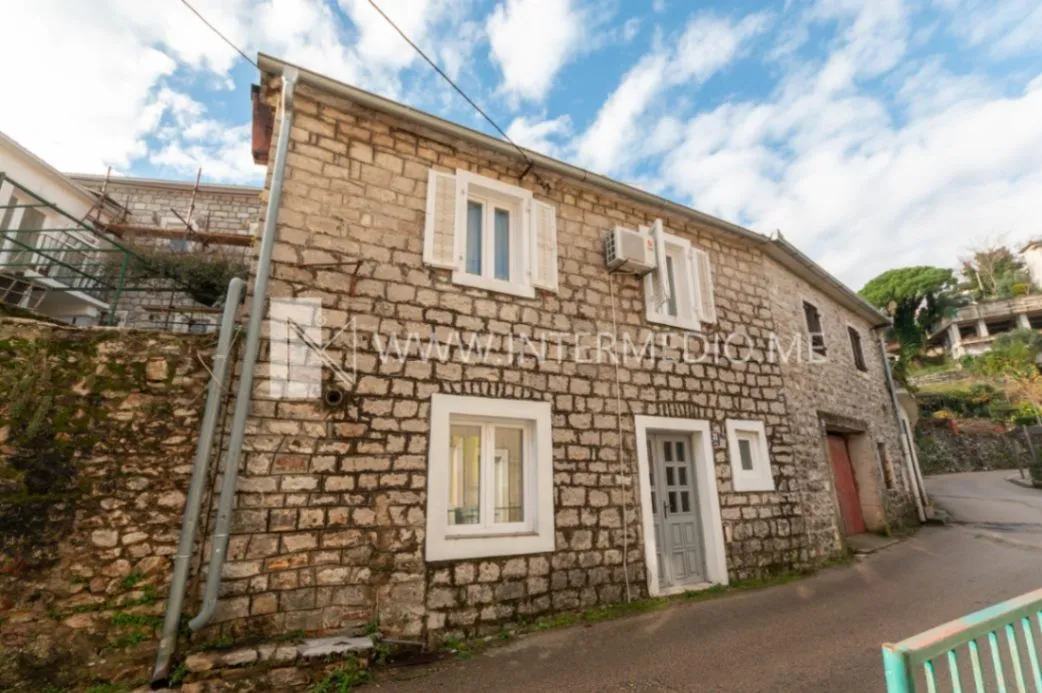 Prodaja, kuća, 45m², Srbina, Herceg Novi