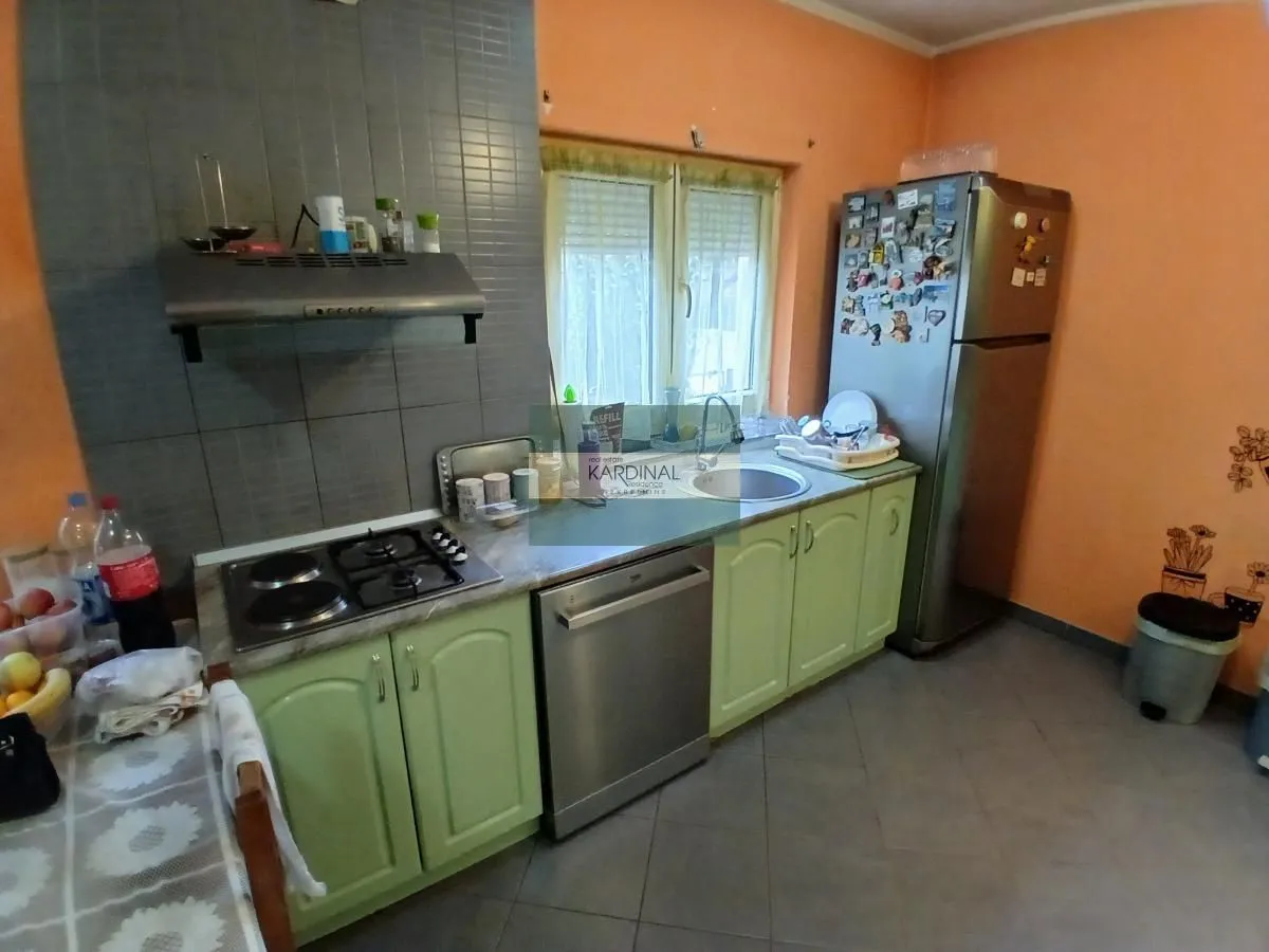 Prodaja, kuća, 334m², Tavrića obori, Jagodina
