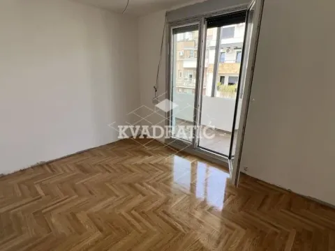 Sale, three bedroom apartment, 95m², Crveni Krst, Beograd - image 4
