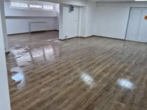 Rent, office space, 310m², Centar, Kragujevac - image 2