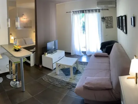 Prodaja, stan, 280m², Babin Do, Budva - image 8