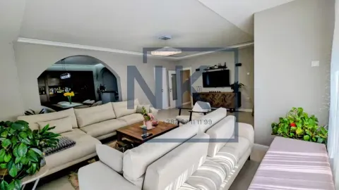 Prodaja, kuća, 350m², Vranići, Podgorica - image 7