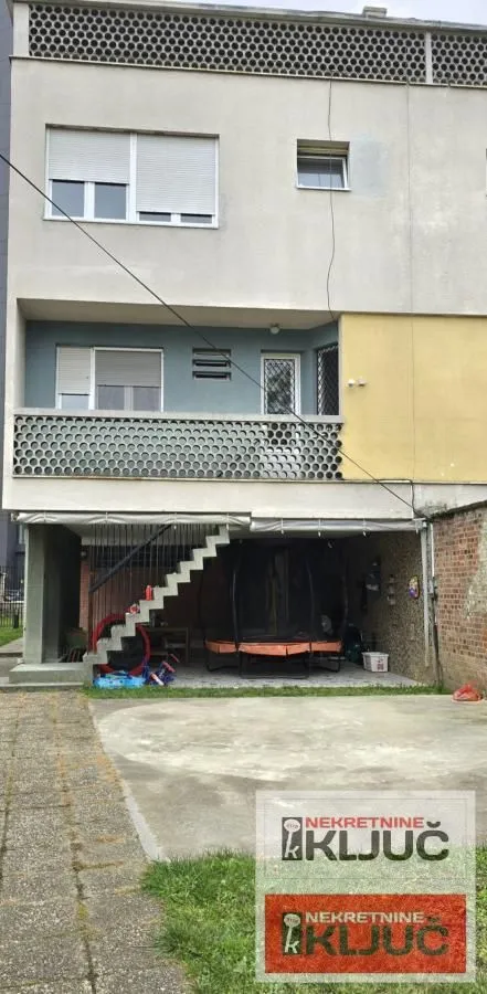 Rent, office space, 300m², Spens, Novi Sad Sve Podlokacije