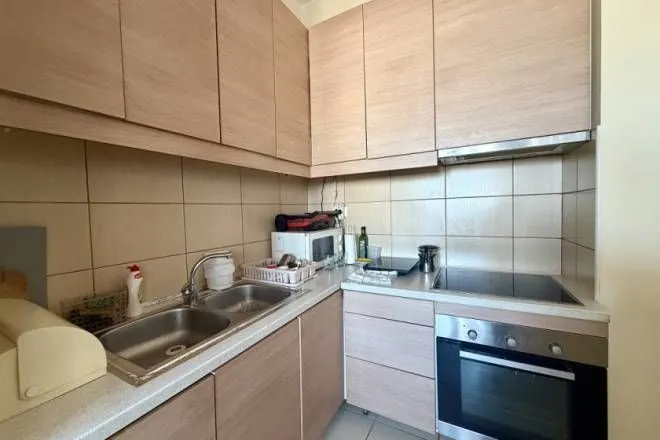 Prodaja, trosoban stan, 74m², Voždovac, Voždovac Sve Podlokacije