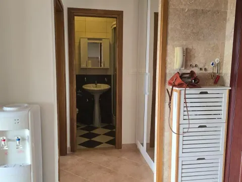 Sale, two bedroom apartment, 74m², Petrovac, Budva - image 9