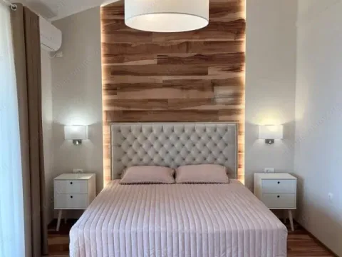 Prodaja, kuća, 200m², Bar, Crna Gora - image 9