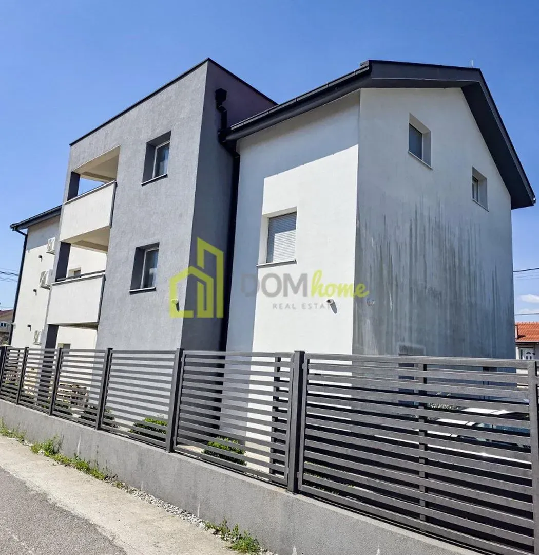 Prodaja, jednosoban stan, 34m², Blok 9, Podgorica