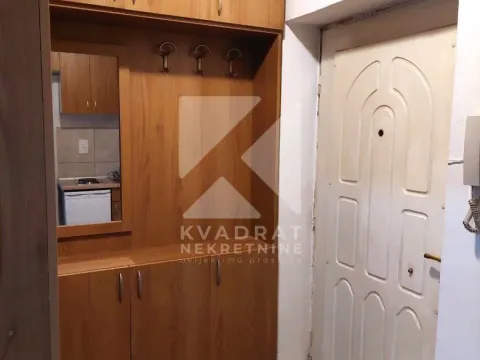 Rent, studio apartment, 30m², Centar, Podgorica - image 8