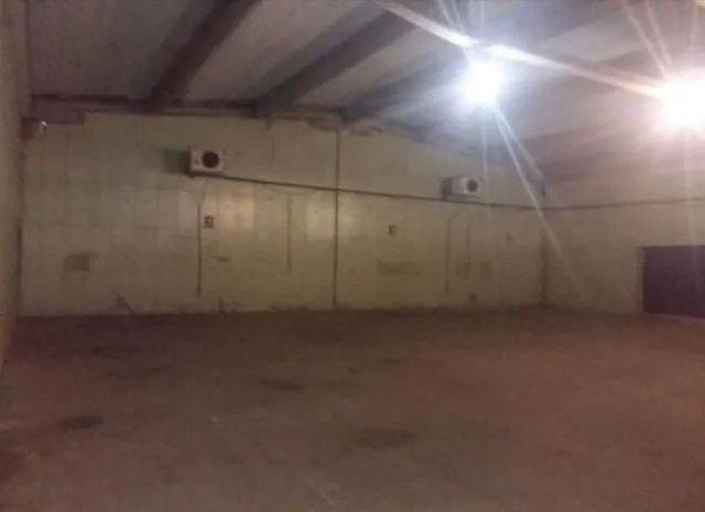 Rent, office space, 700m², Surčin, Beograd