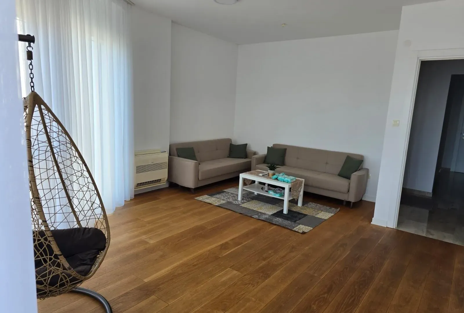 Prodaja, dvosoban stan, 104m², Budva, Crna Gora