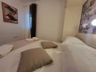 Rent, one bedroom apartment, 50m², Petrovac, Budva - image 21