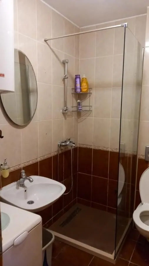 Izdavanje, jednosoban stan, 36m², Budva, Crna Gora