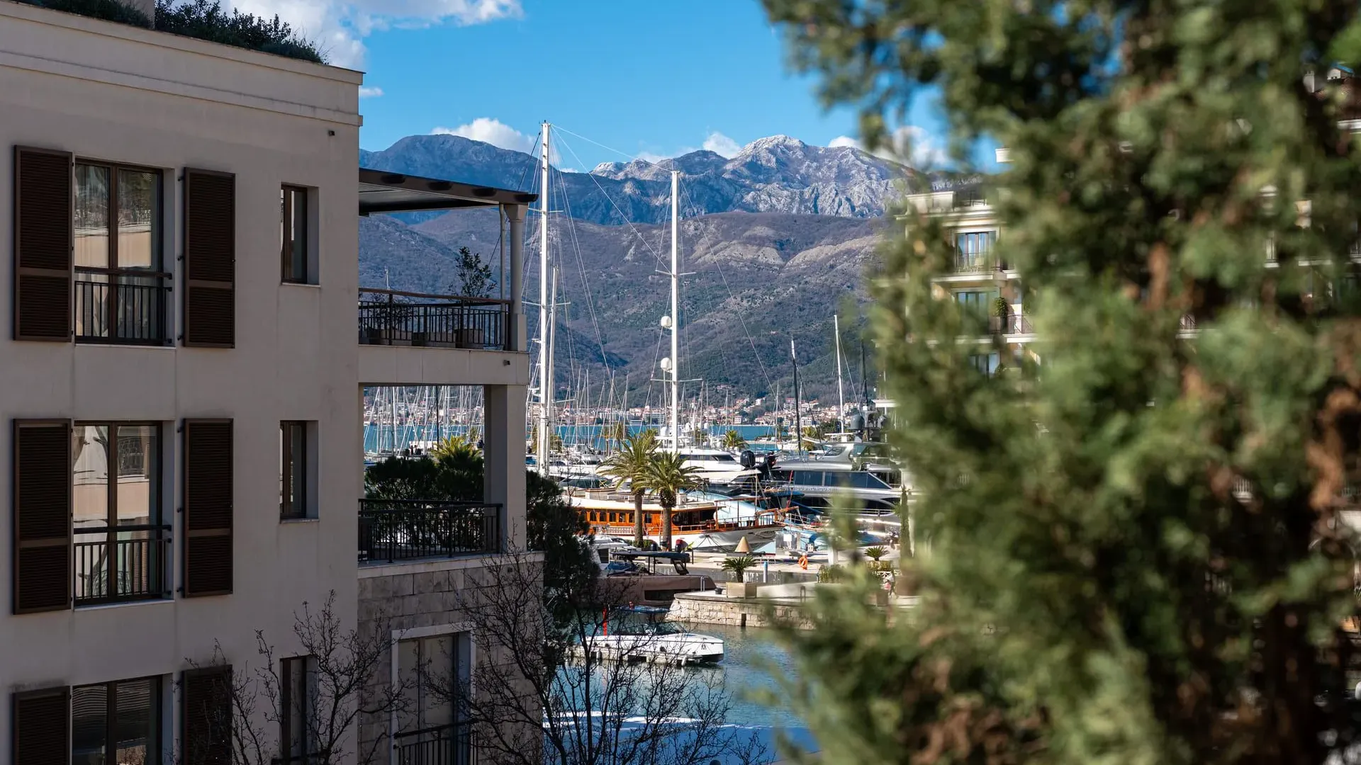 Prodaja, dvosoban stan, 152m², Porto Montenegro, Tivat