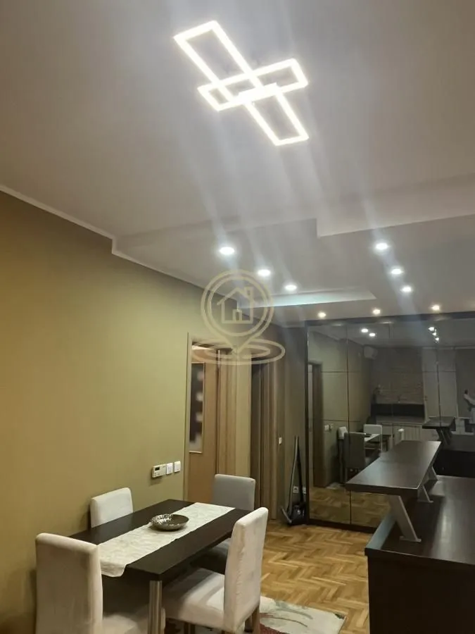 Izdavanje, trosoban stan, 52m², Mirijevo Sve Podlokacije, Beograd