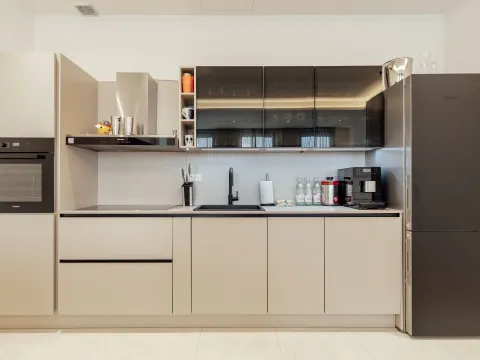 Sale, two bedroom apartment, 103m², Centar, Tivat - image 12