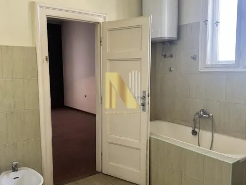 Prodaja, četvorosoban stan, 163m², Centar, Novi Sad - image 10