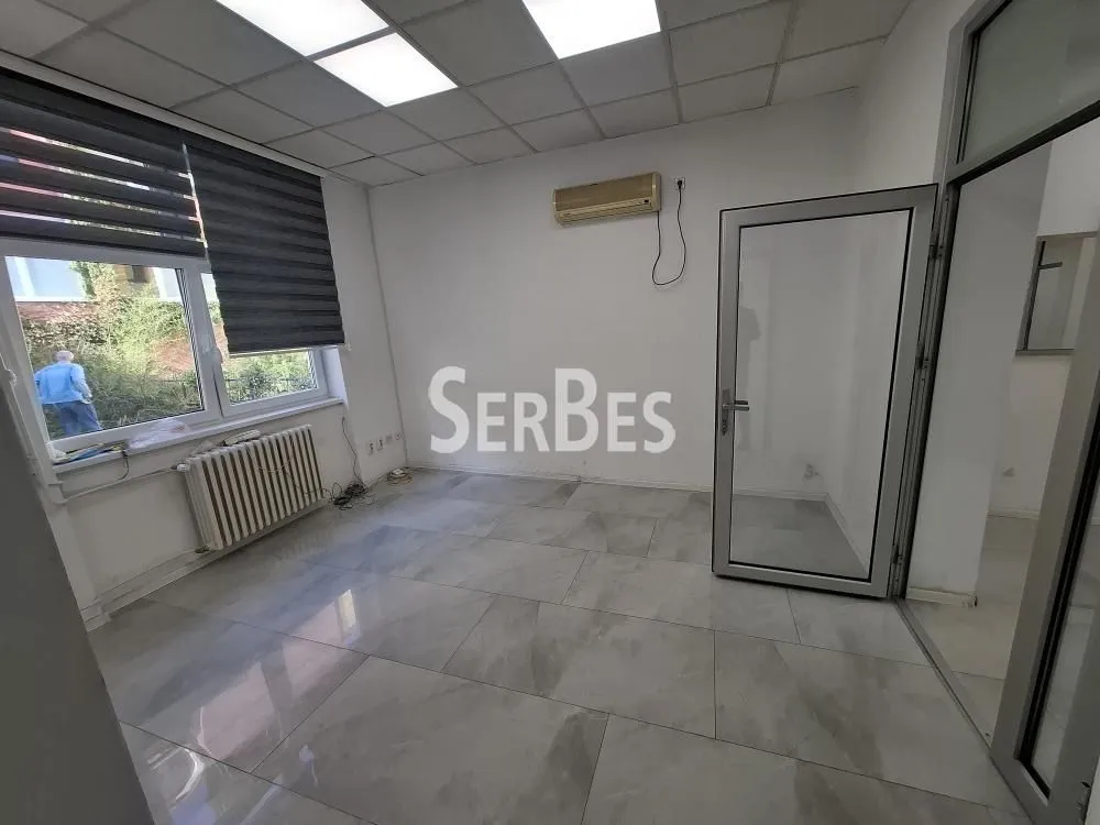 Rent, office space, 235m², Centar, Novi Sad
