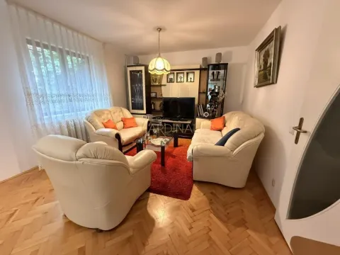 House for Sale, 180m2, Budžino brdo, Jagodina House for Sale, 180m2, Budžino brdo, Jagodina