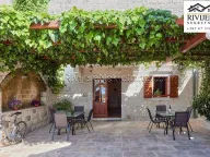 Sale, house, 450m², Dobrota, Kotor - image 16