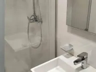 Izdavanje, dvosoban stan, 70m², Master Kvart, Podgorica - image 4