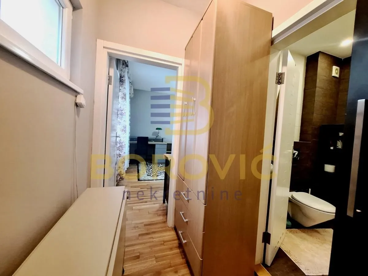 Prodaja, trosoban stan, 54m², Šumice, Beograd