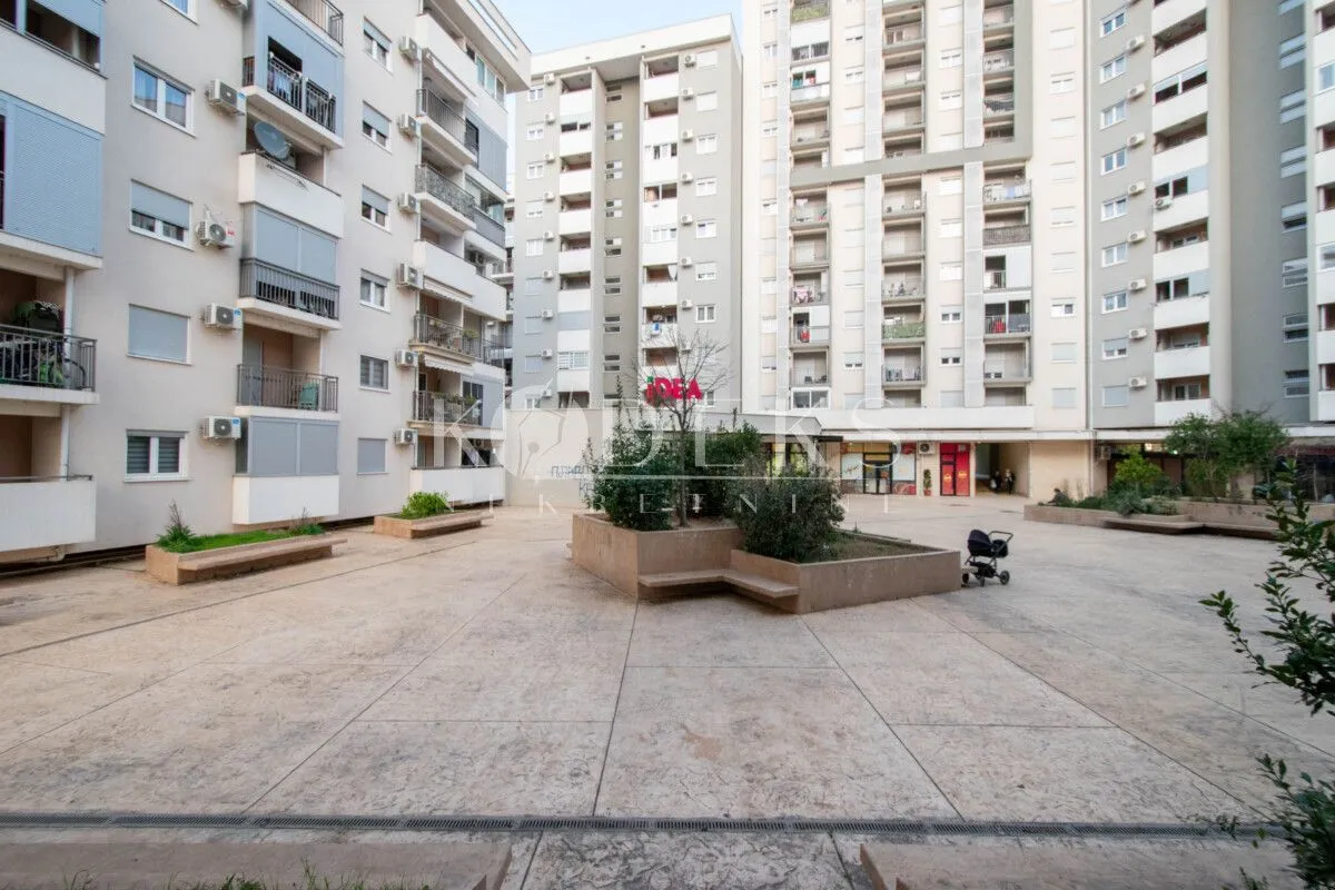 Rent, two bedroom apartment, 59m², City Kej, Podgorica