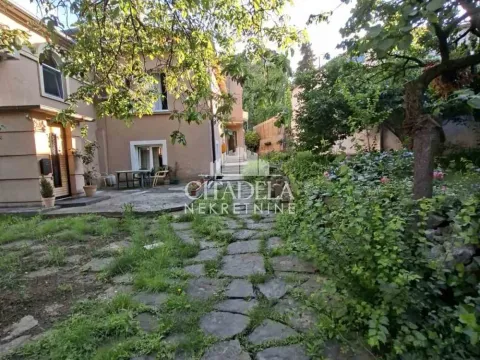 Prodaja, jednosoban stan, 26m², Savski Venac, Beograd - image 8