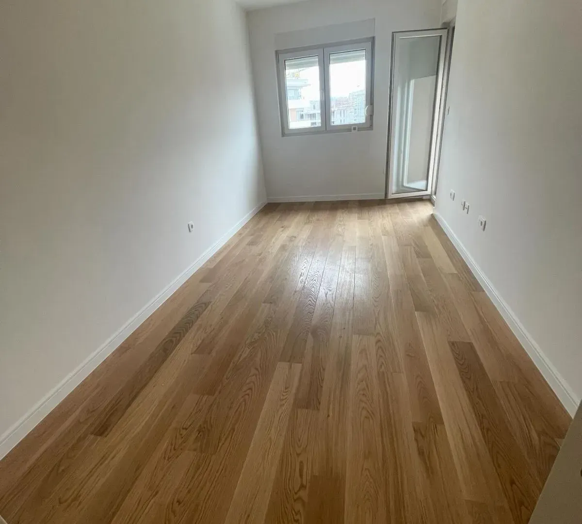 Rent, three bedroom apartment, 97m², Central Point, Podgorica
