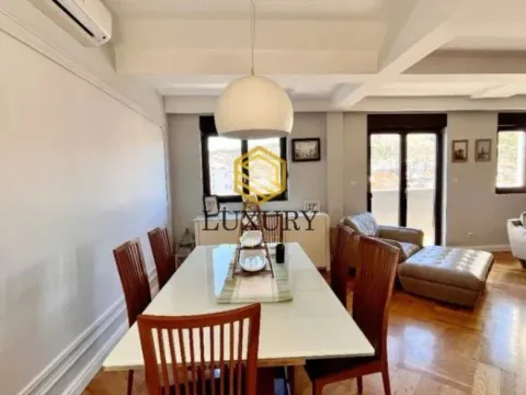 Sale, four bedroom apartment, 209m², Centar, Podgorica - image 6