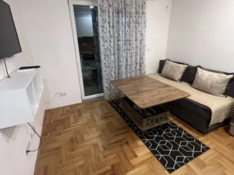 Izdavanje, garsonjera, 27m², Popovići, Bar - image 2