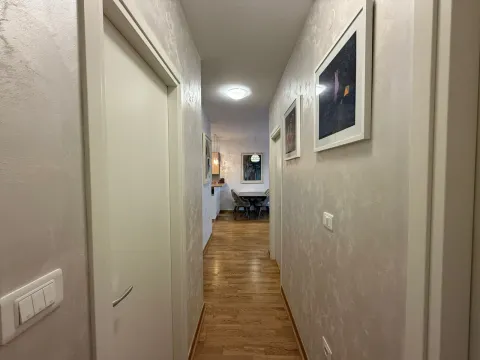 Izdavanje, dvosoban stan, 65m², Zagorič, Podgorica - image 12
