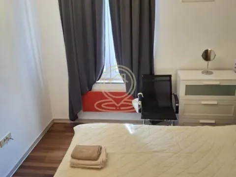 Rent, three bedroom apartment, 55m², Stari Grad, Beograd - image 9