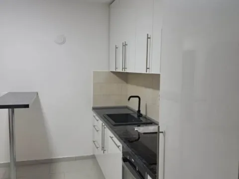 Prodaja, dvosoban stan, 60m², Bar, Crna Gora - image 8