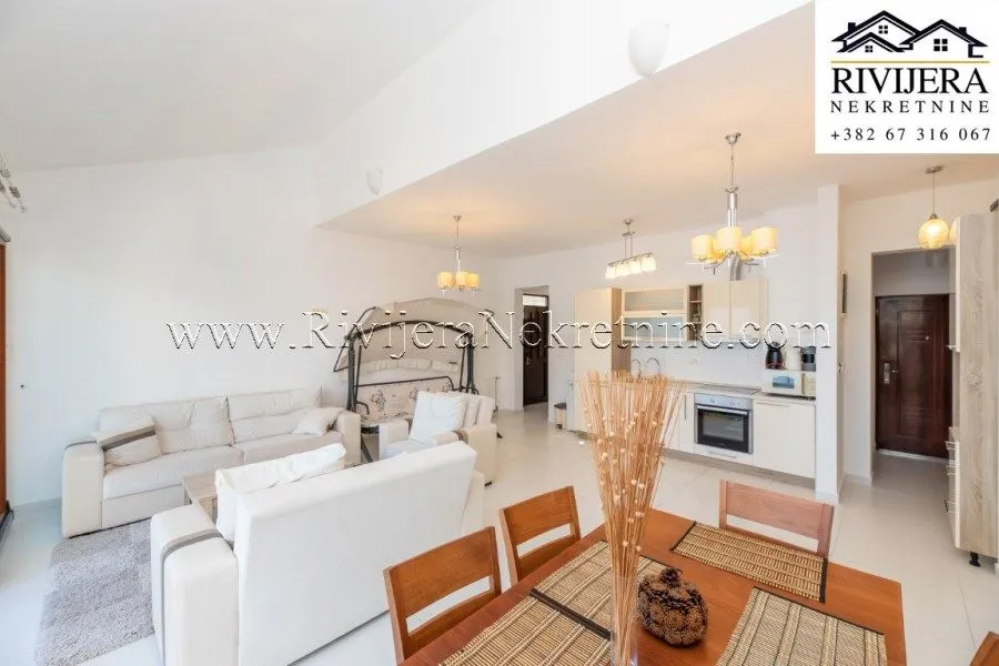 Prodaja, trosoban stan, 118m², Njivice, Herceg Novi