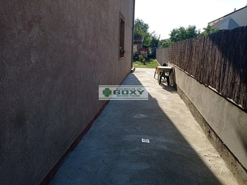 Prodaja, kuća, 245m², Zemun Sve Podlokacije, Beograd