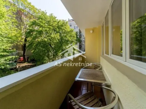 Rent, two bedroom apartment, 55m², Stari Grad, Beograd - image 9
