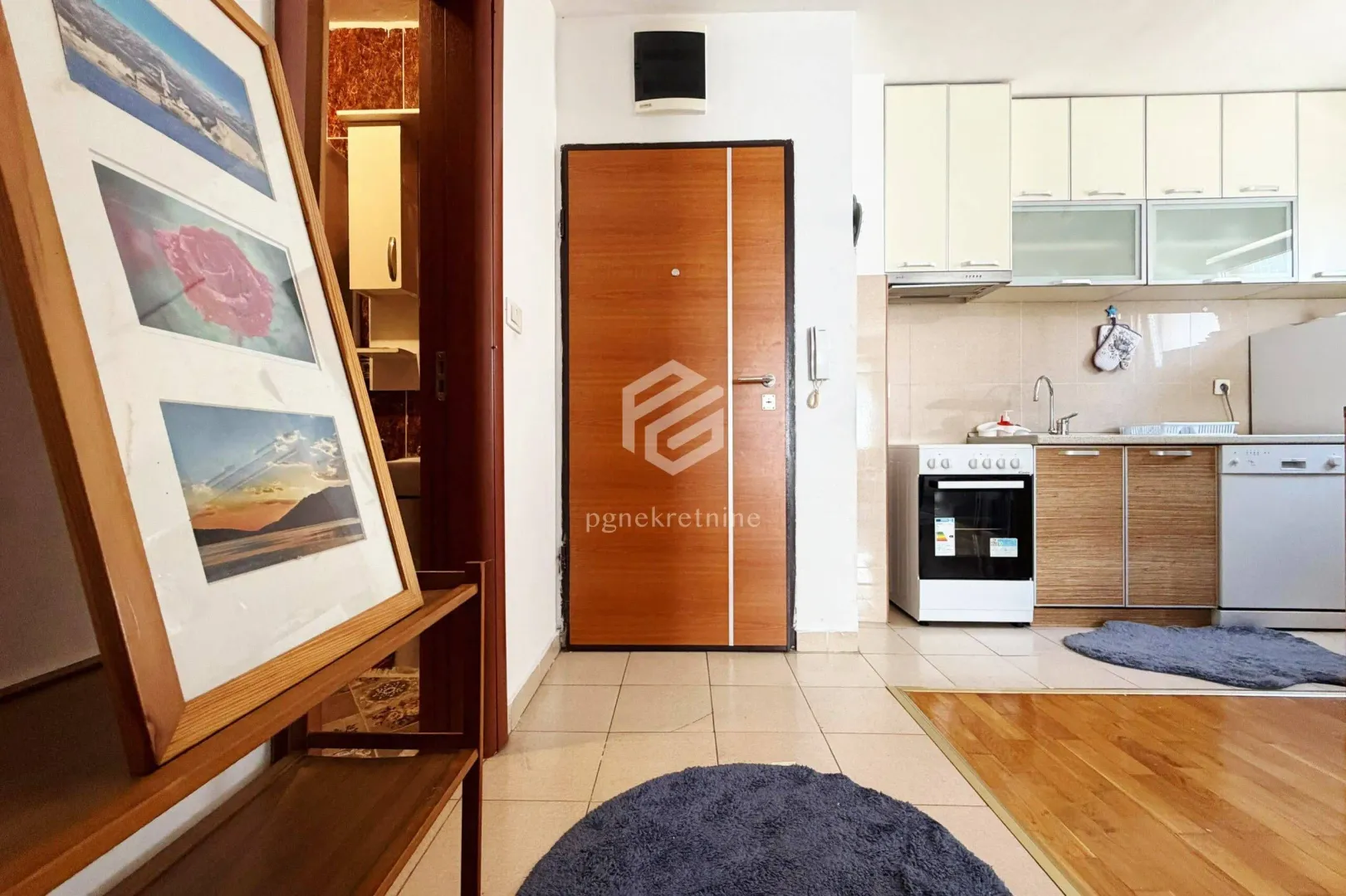 Rent, one bedroom apartment, 40m², Krivi Most, Podgorica
