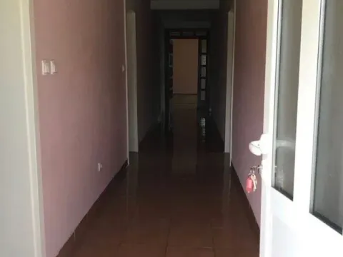 Prodaja, poslovni prostor, 546m², Podgorica, Crna Gora - image 2