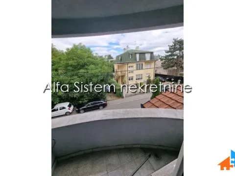 Izdavanje, četvorosoban stan, 120m², Savski Venac, Beograd - image 10