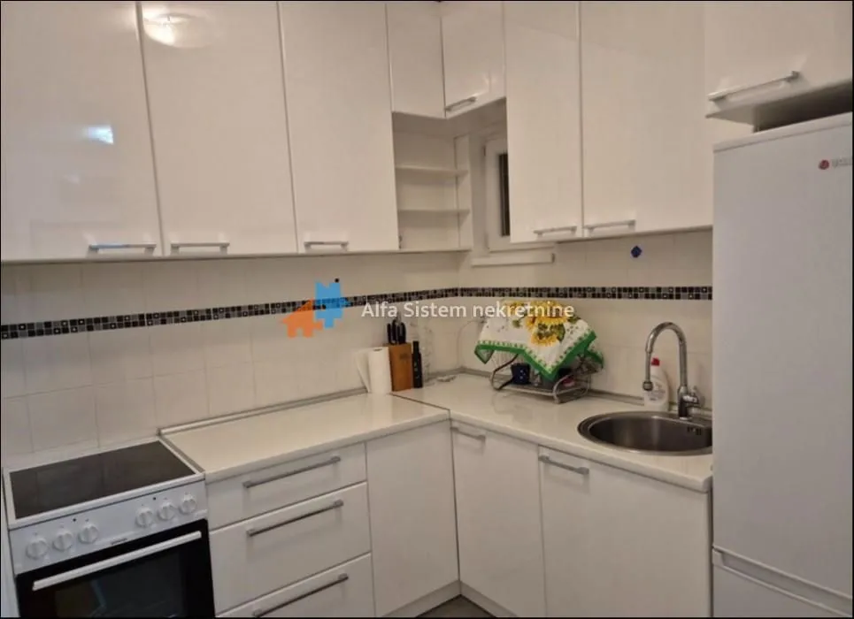 Rent, two bedroom apartment, 47m², Đeram Pijaca, Beograd