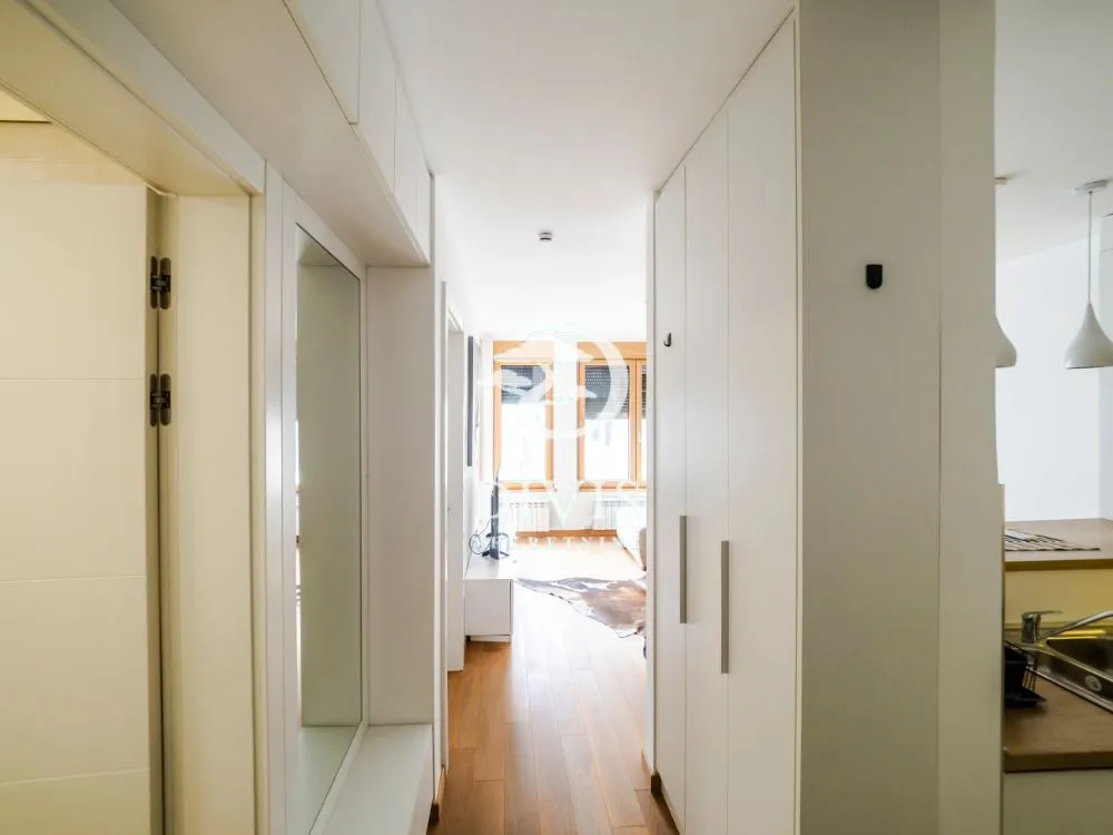 Prodaja, dvosoban stan, 41m², Novi Beograd Blok 65, Novi Beograd Sve Podlokacije