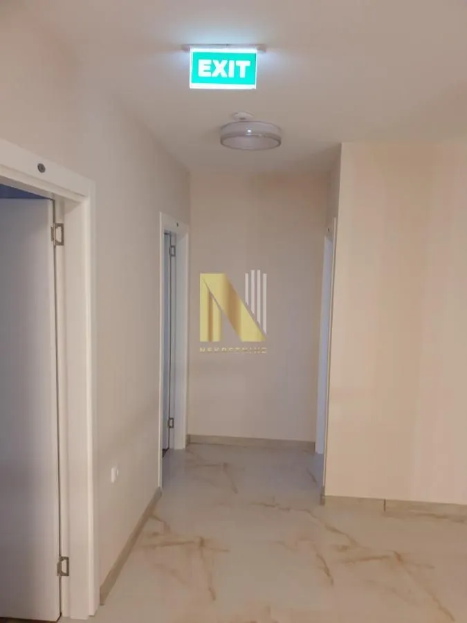 Rent, office space, 550m², Petrovaradin, Novi Sad