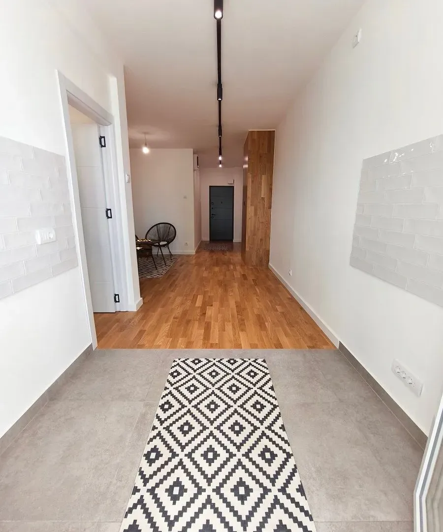 Prodaja, trosoban stan, 54m², Zemun Save Kovačevića, Zemun Sve Podlokacije