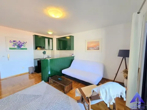 Sale, one bedroom apartment, 45m², Pržno, Budva - image 4