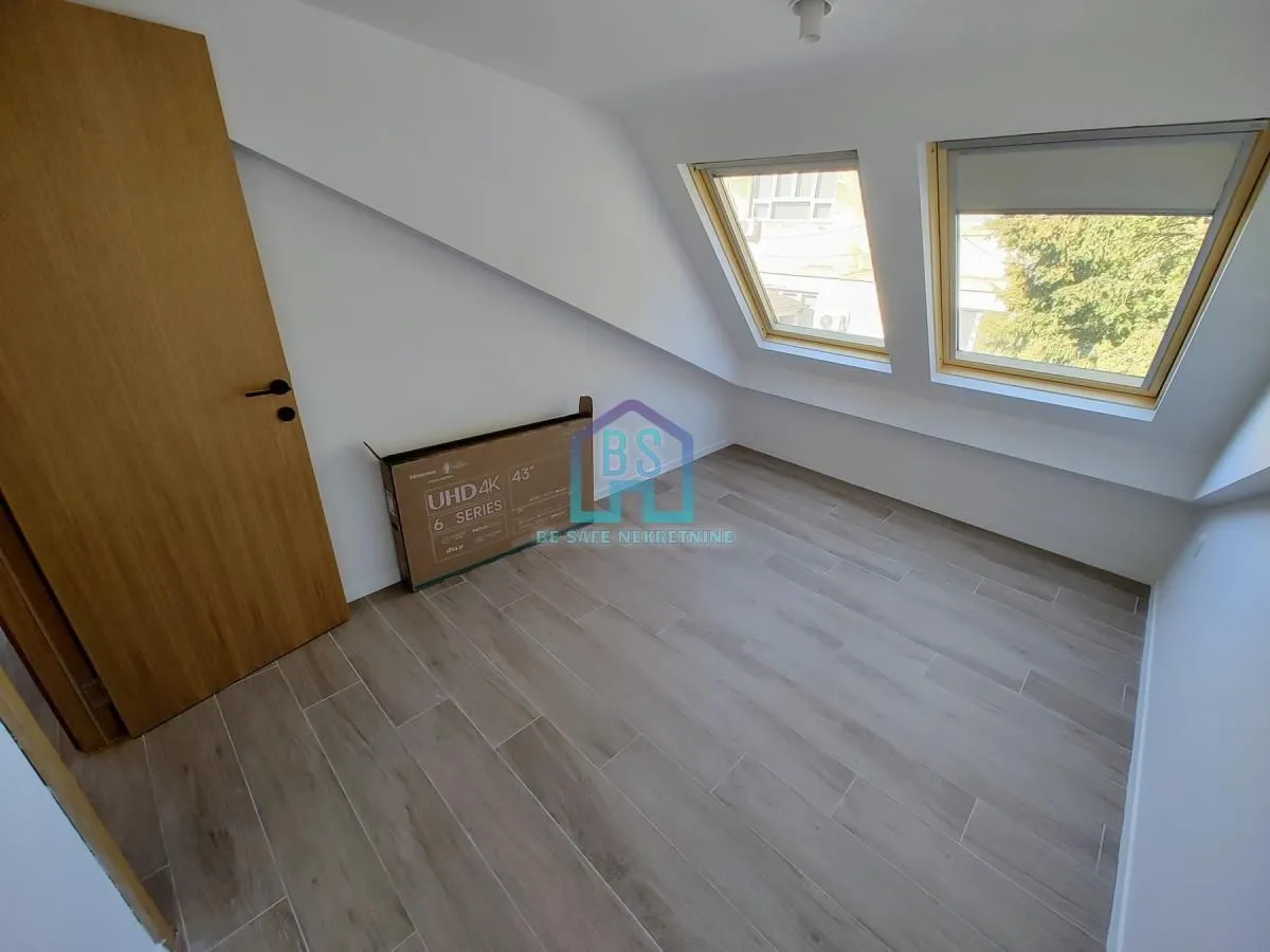 Prodaja, jednosoban stan, 32m², Centar, Novi Sad