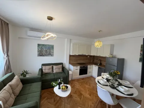 Rent, two bedroom apartment, 68m², Gornja Lastva, Tivat - image 21