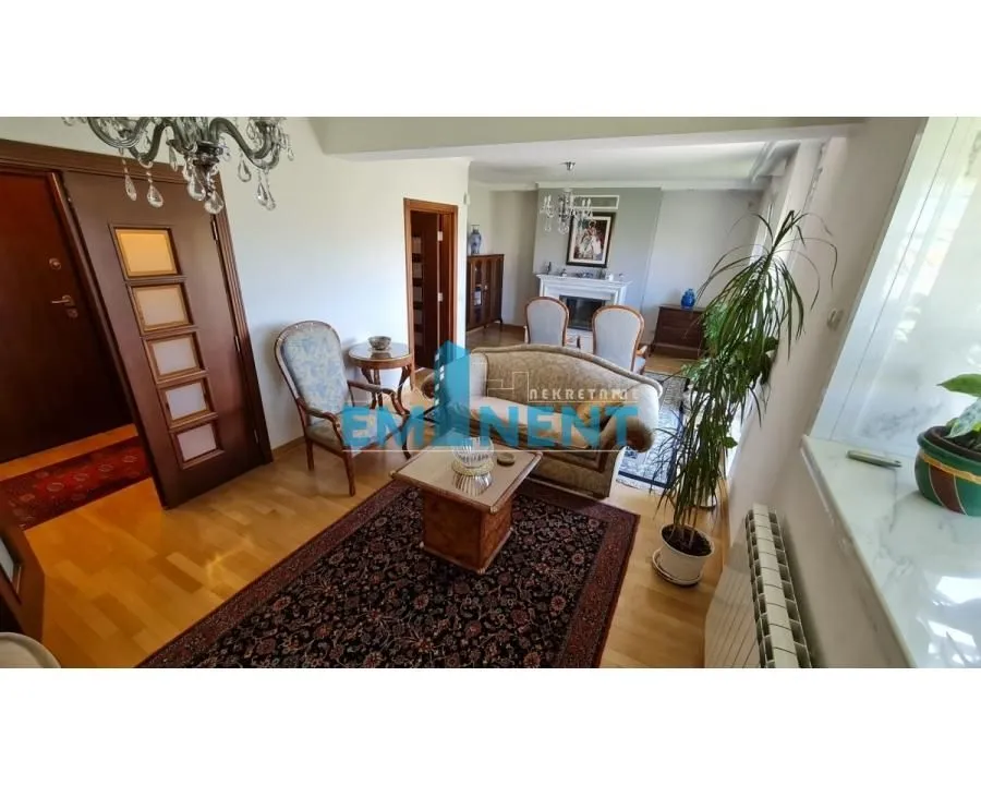 Sale, house, 360m², Bezanijska Kosa 2, Bežanijska Kosa Sve Podlokacije